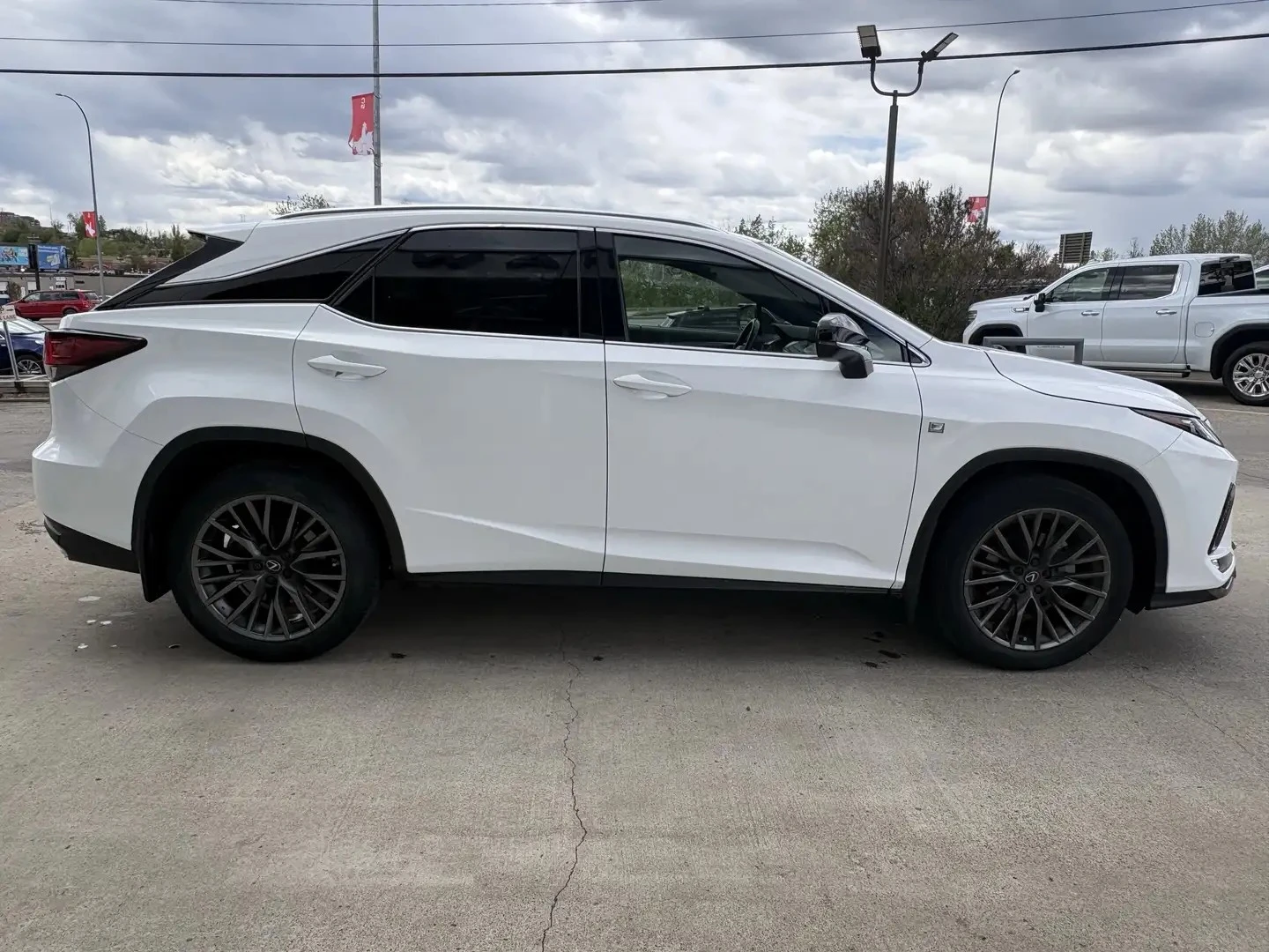 Lexus RX F Sport 2 ЦЕНА ДО БЪЛГАРИЯ АВТОКРЕДИТ, снимка 7 - Автомобили и джипове - 55301572