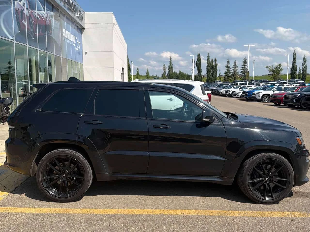 Jeep Grand cherokee * SRT * АВТОКРЕДИТ БЕЗ ПЪРВОНАЧАЛНА ВНОСКА* , снимка 3 - Автомобили и джипове - 55342873