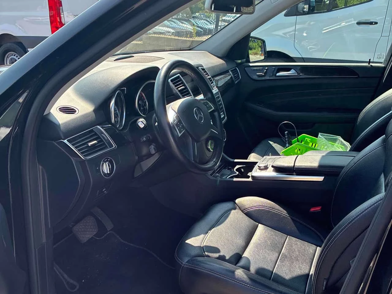 Mercedes-Benz ML 350 ПАНОРАМА * 360 * ПОДГРЕВИ * ОЧАКВАН ВНОС * , снимка 6 - Автомобили и джипове - 55905101