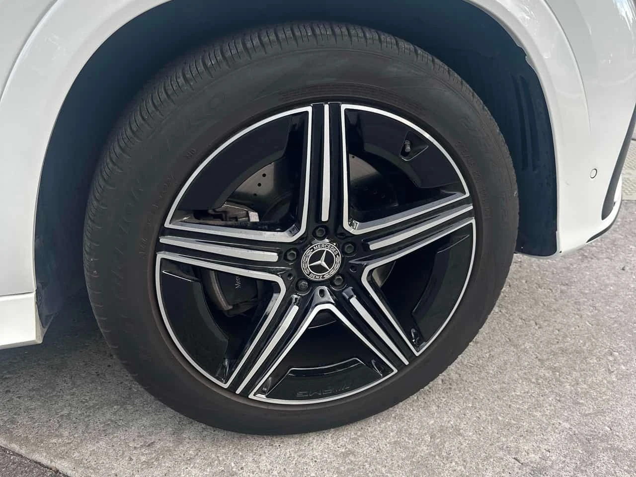Mercedes-Benz GLE 450 /360/Dis/Burmester/HUD/Обдухване/Carfax, снимка 7 - Автомобили и джипове - 56233699
