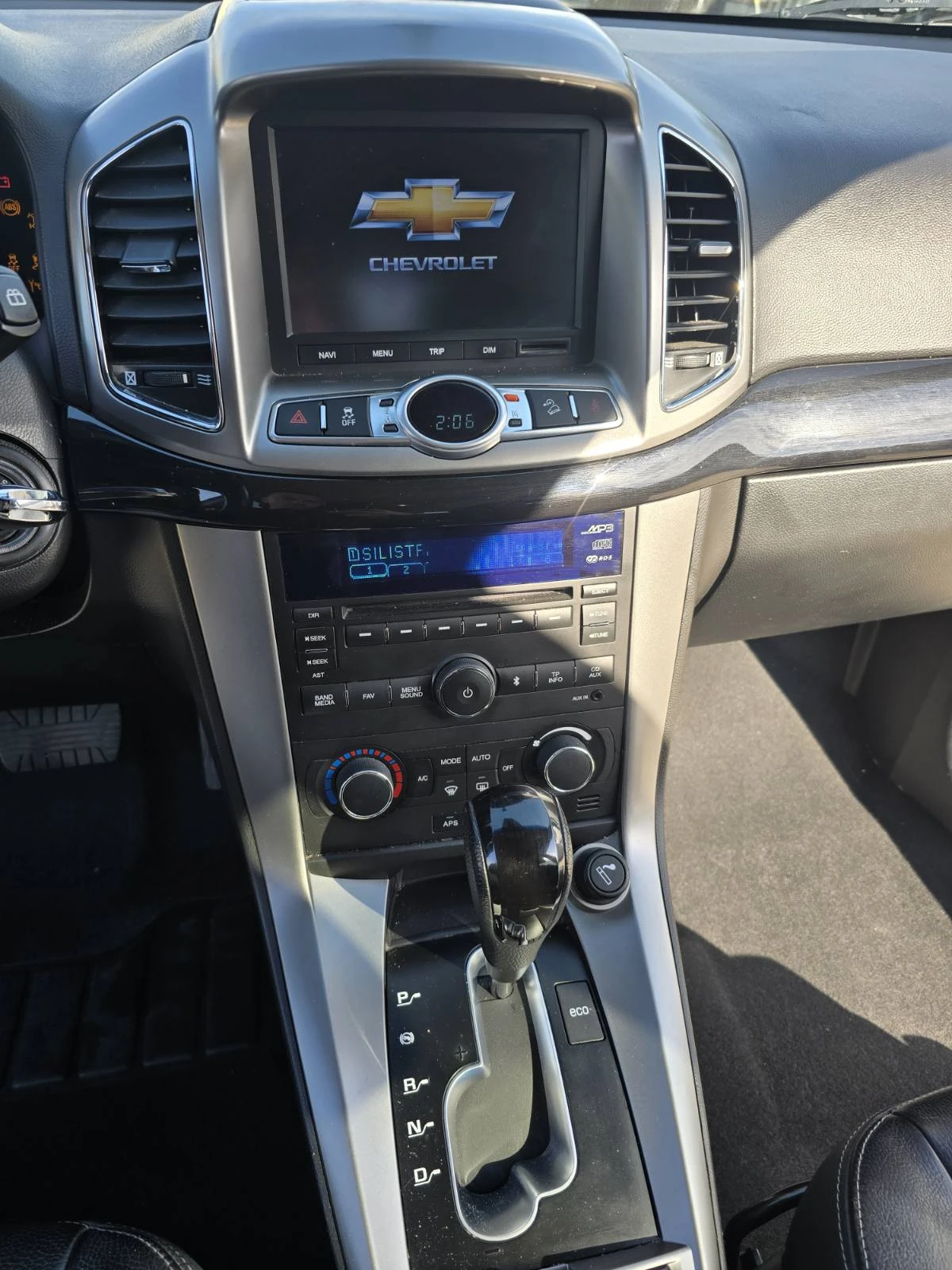 Chevrolet Captiva Chevrolet Captiva 2.2D-AUT-����-NAVI-FULL-6+ 1 | Mobile.bg � ����������� 9