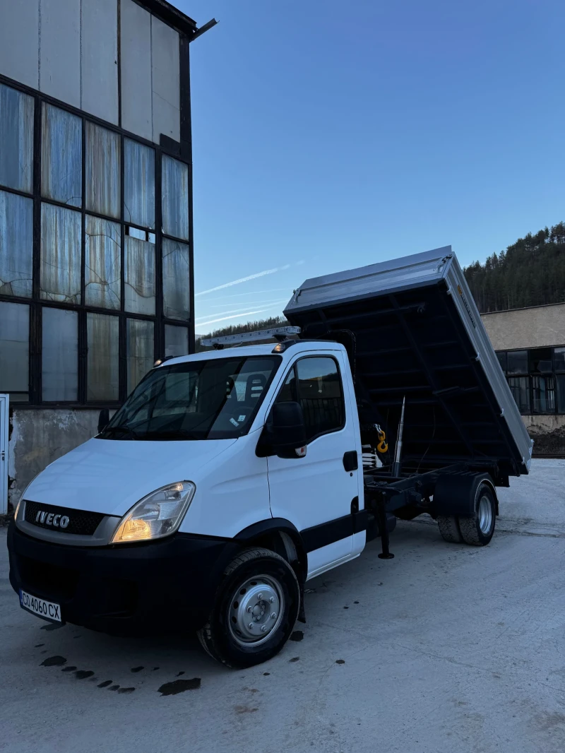 Iveco Daily, снимка 4 - Бусове и автобуси - 49550678