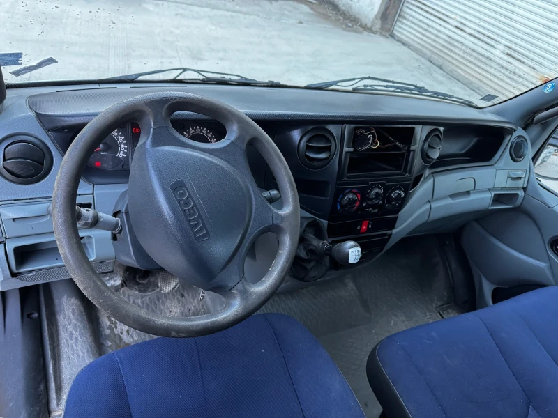 Iveco Daily, снимка 16 - Бусове и автобуси - 49550678