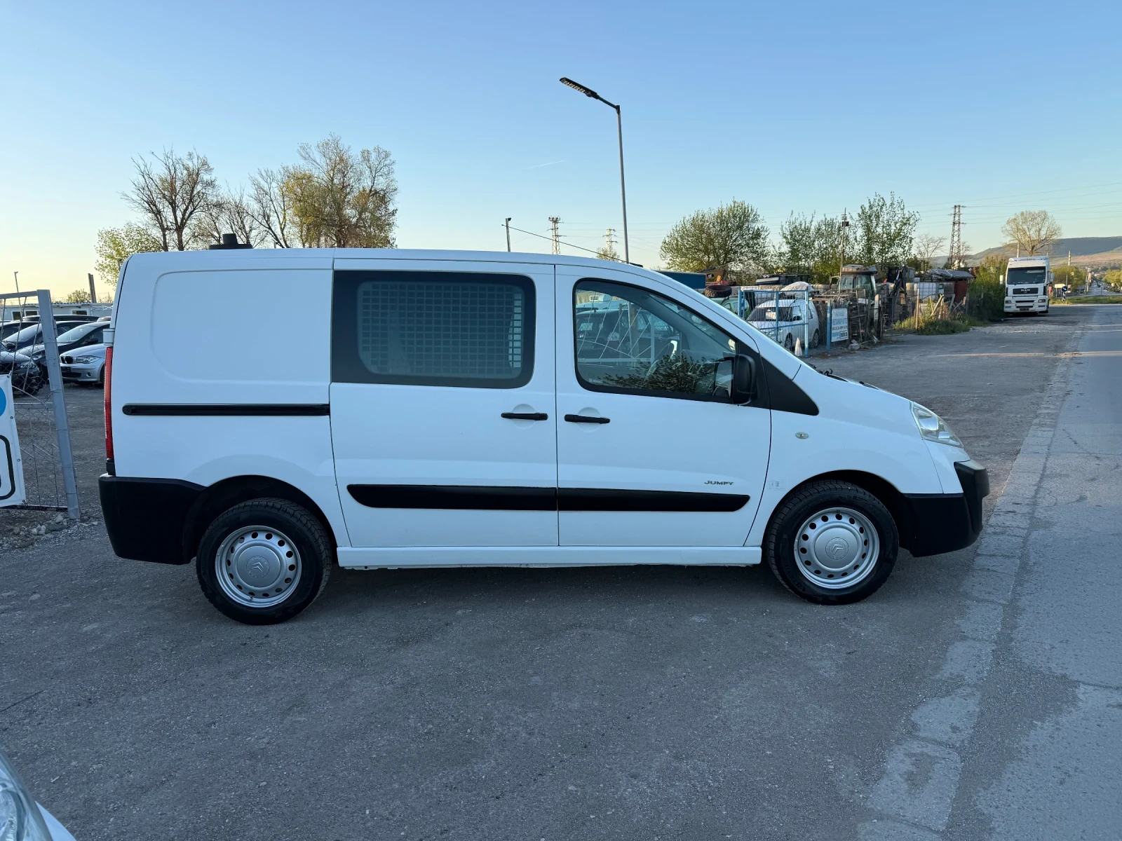 Citroen Jumpy 2.0HDI - изображение 4