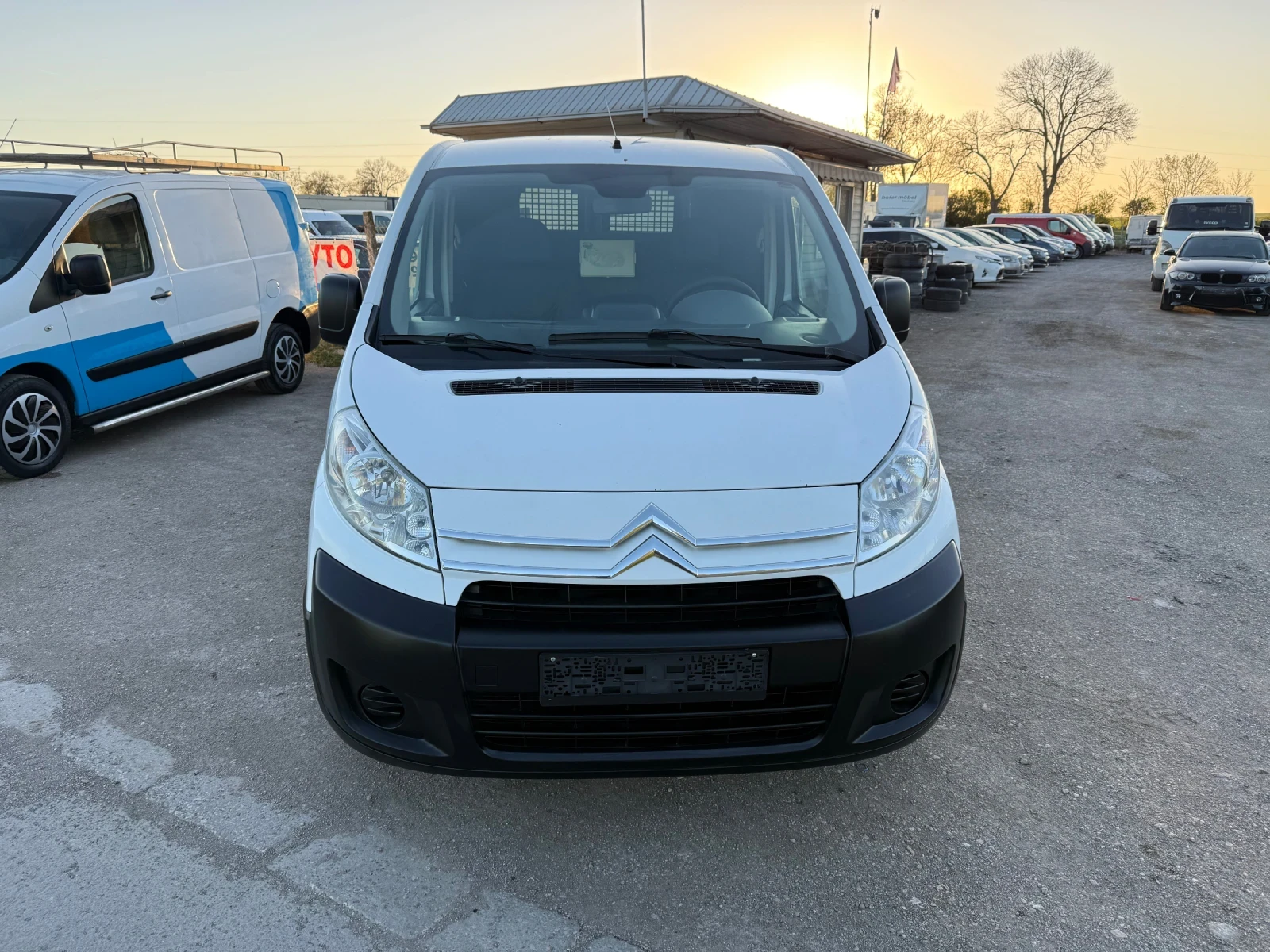 Citroen Jumpy 2.0HDI - изображение 2