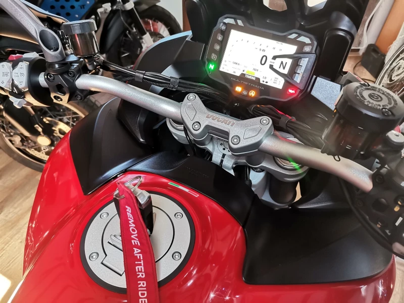 Ducati Multistrada V2 S Full Travell, снимка 8 - Мотоциклети и мототехника - 53104454