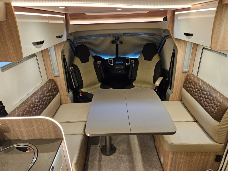 Кемпер Burstner Lyseo T 727, снимка 5 - Каравани и кемпери - 53567191