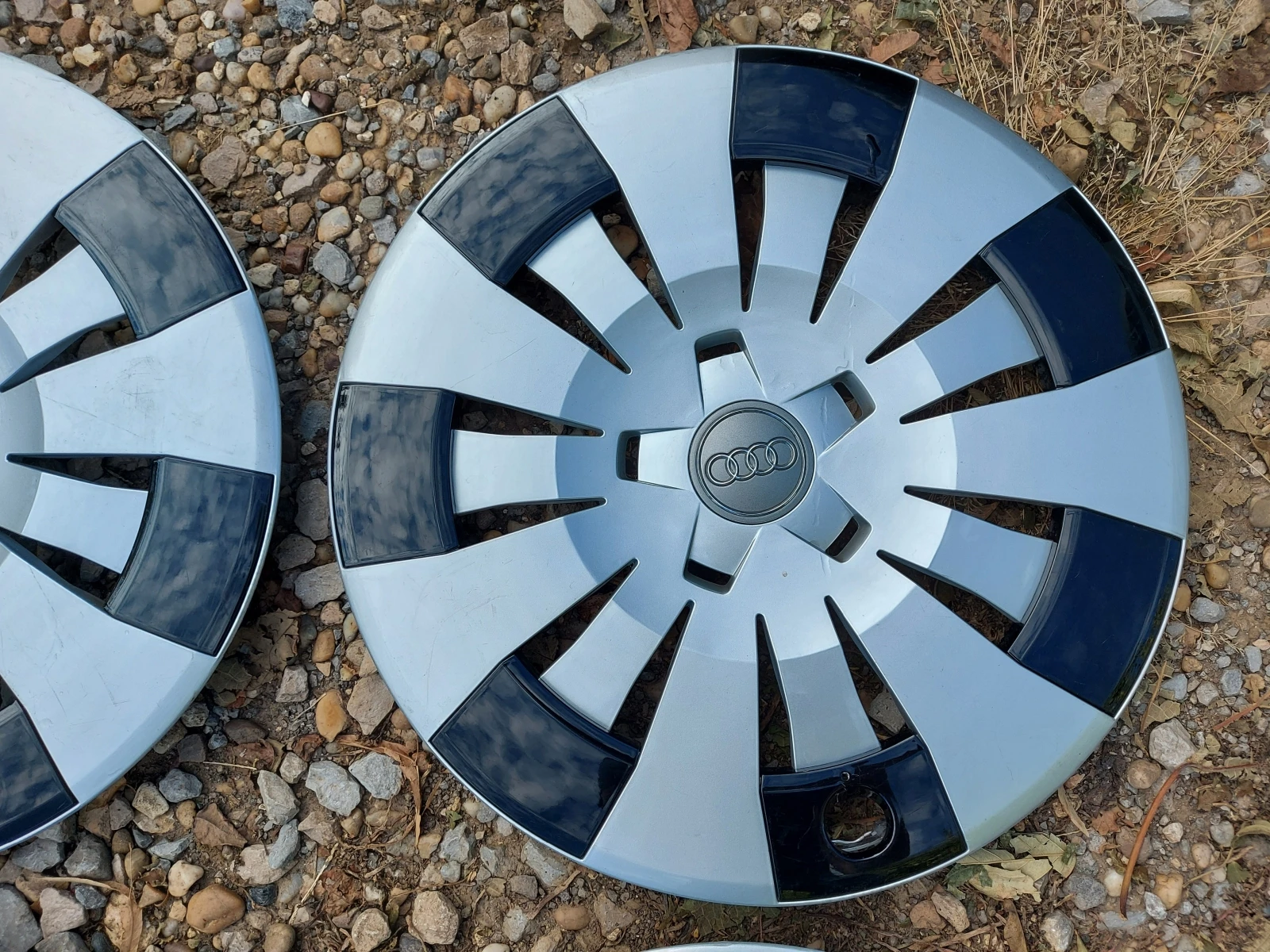   AUDI 16   | Mobile.bg   5