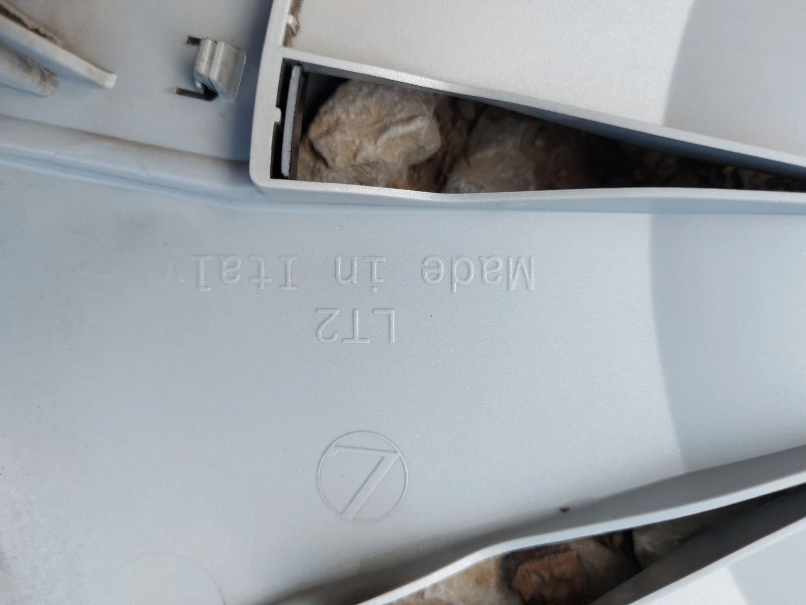   AUDI 16   | Mobile.bg   7