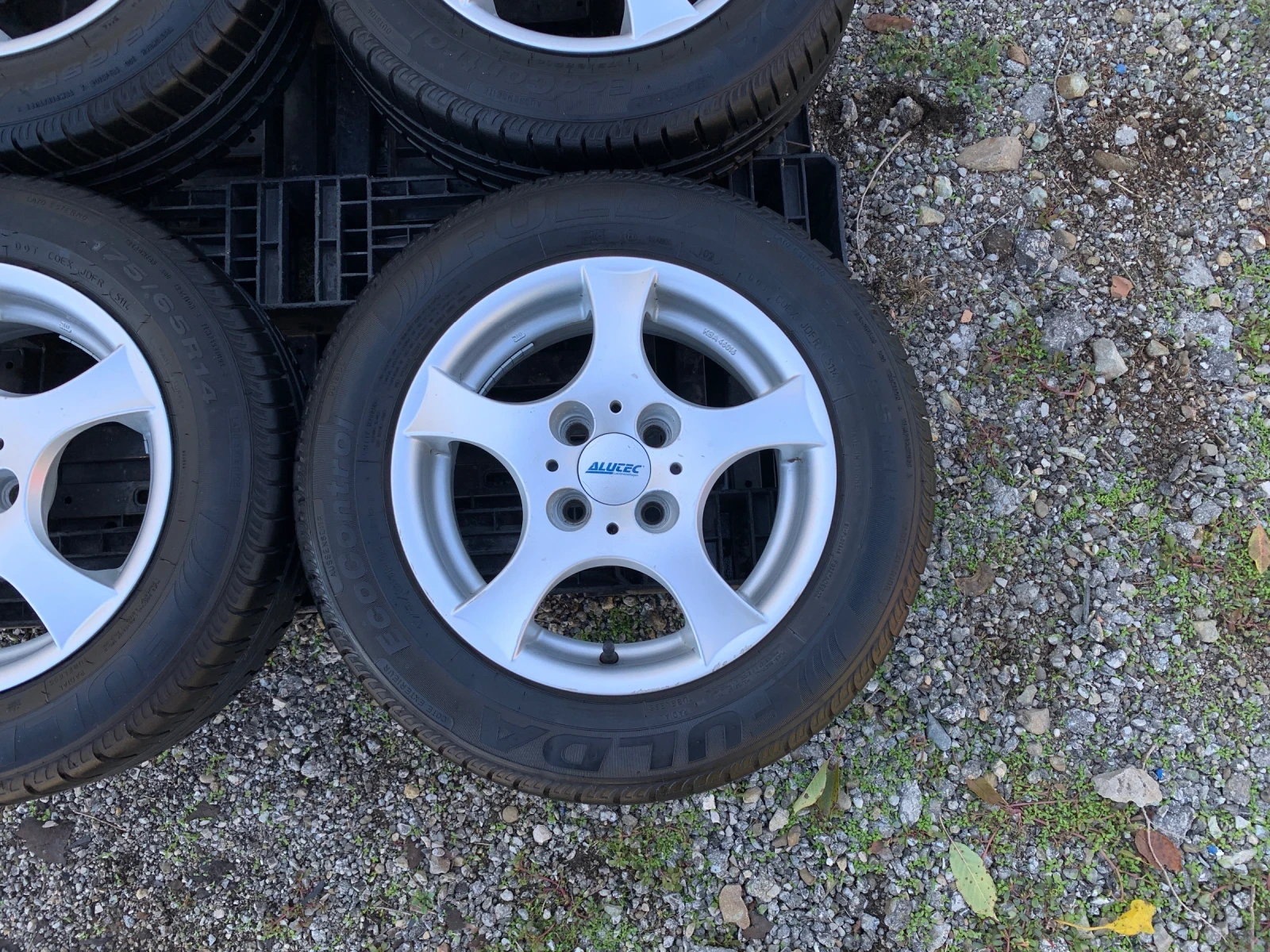    175/75R14  VW Up | Mobile.bg   4