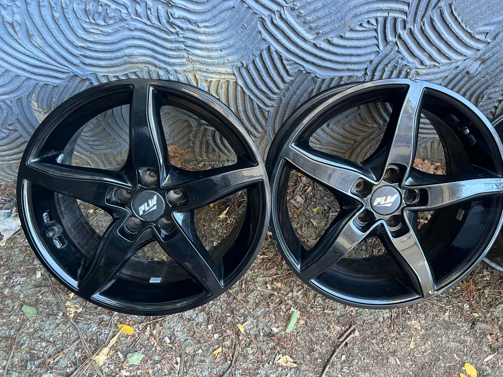 ������ | Mobile.bg � ����������� 4