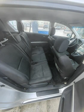 Toyota Corolla verso, снимка 2