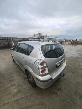 Toyota Corolla verso, снимка 1