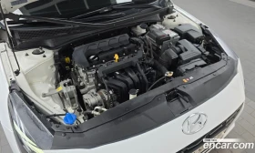 Hyundai Elantra 1.6 Smart, снимка 6