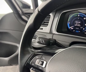 Обява за продажба на VW Golf Термопомпа дистроник дигитал кожа ~27 900 лв. - изображение 11