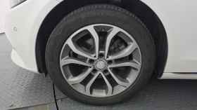 Mercedes-Benz C 220 Пълна сервизна история !!!, снимка 5 - Автомобили и джипове - 53647918