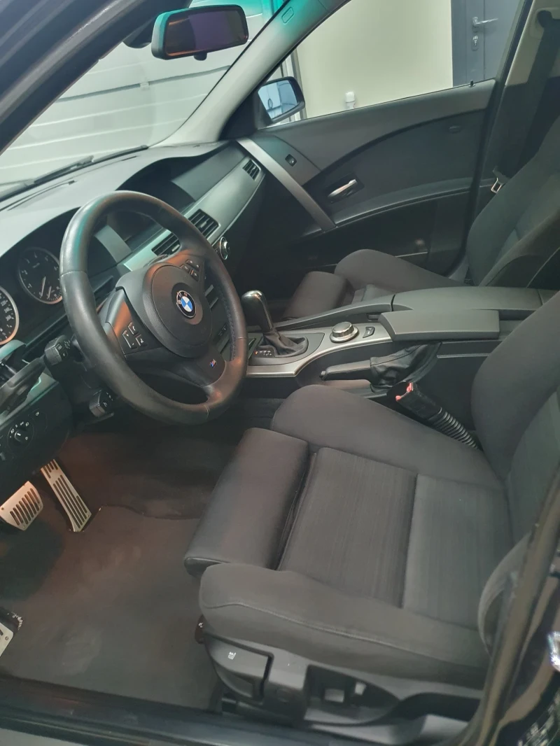 BMW 523, снимка 10 - Автомобили и джипове - 47399617