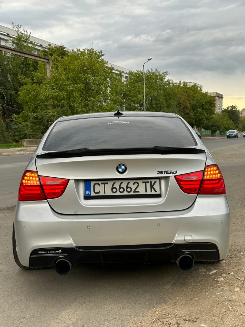 BMW 330, снимка 5 - Автомобили и джипове - 47619327