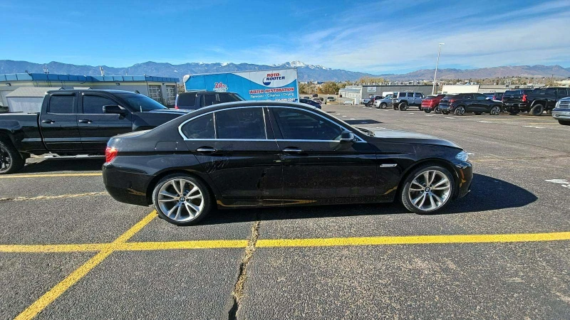 BMW 535 xDrive LUXURY LINE, снимка 2 - Автомобили и джипове - 48292671