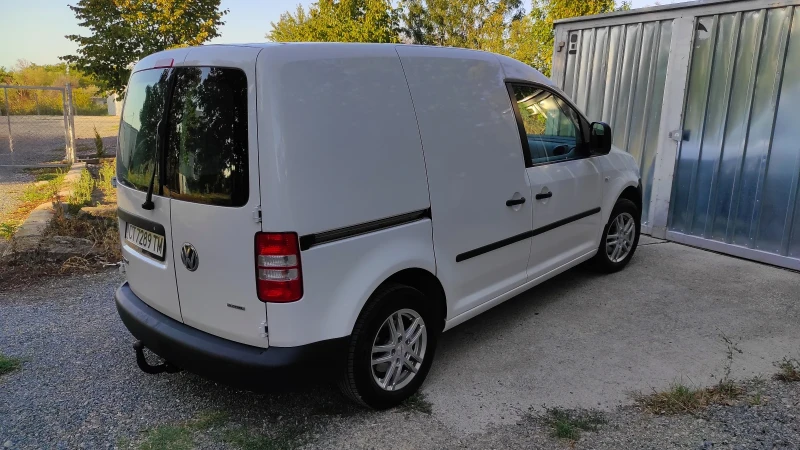 VW Caddy Ecofuel, снимка 14 - Автомобили и джипове - 51548440