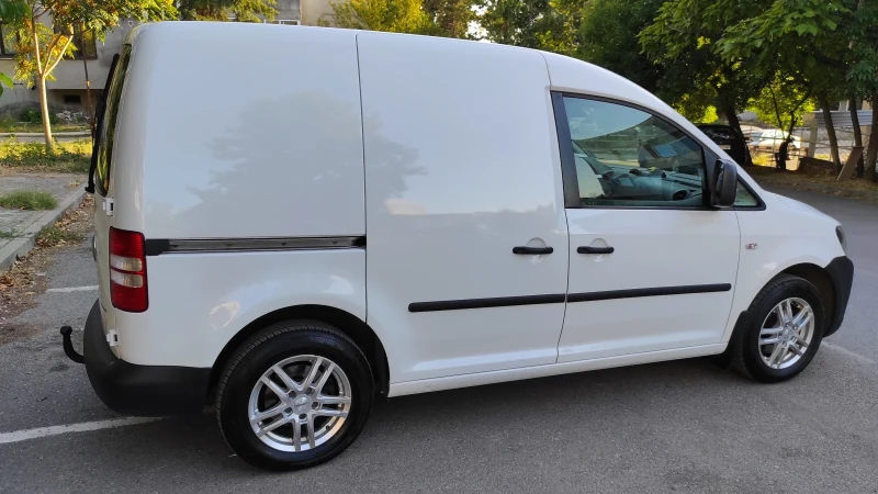 VW Caddy Ecofuel, снимка 3 - Автомобили и джипове - 51548440