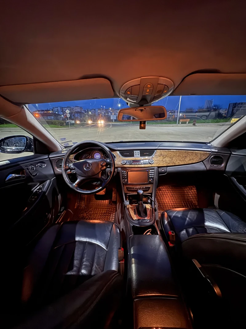 Mercedes-Benz CLS 320 Cdi, снимка 9 - Автомобили и джипове - 52554473