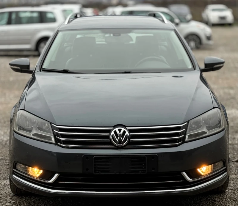 VW Passat 2.0TDi 140к.с * DSG* * Навигация* , снимка 2 - Автомобили и джипове - 52698063