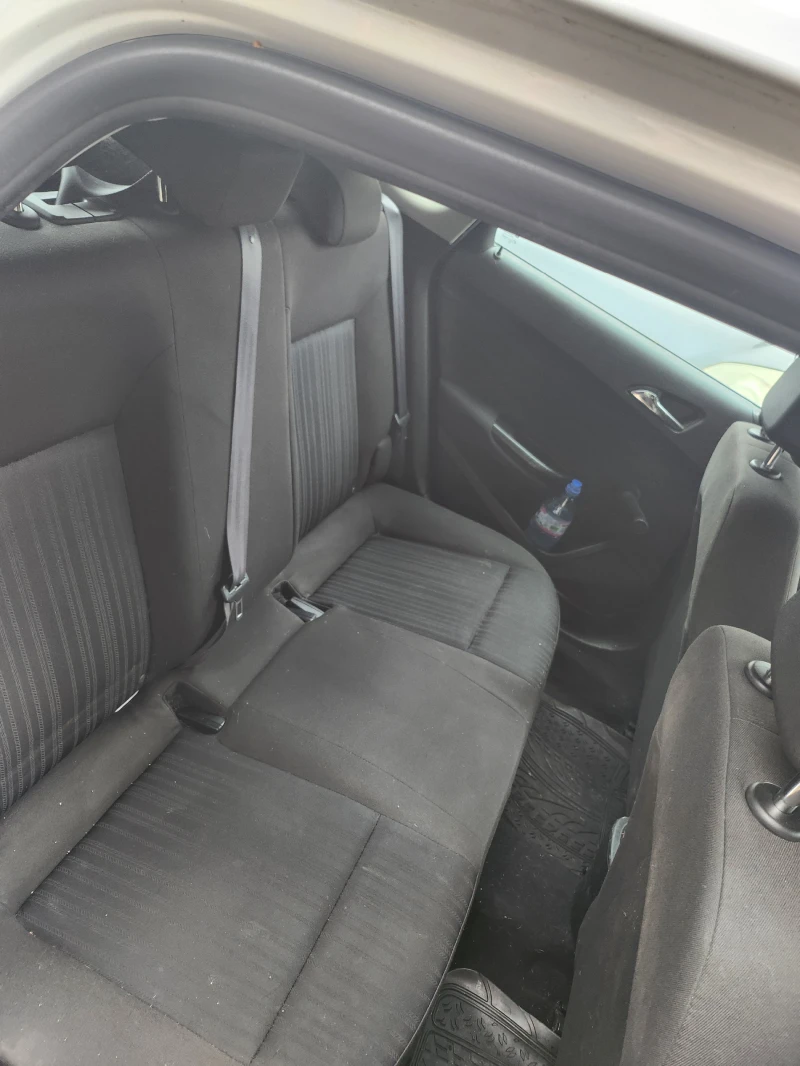 Opel Astra, снимка 15 - Автомобили и джипове - 52798143