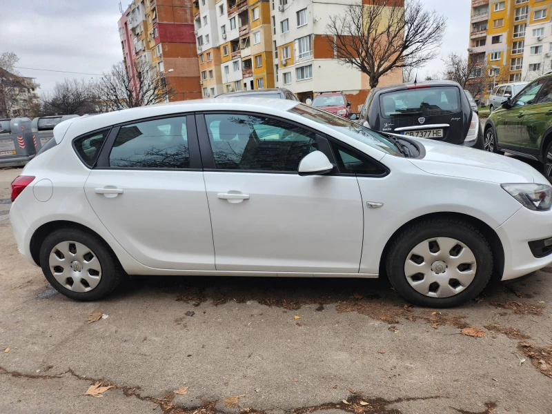 Opel Astra, снимка 17 - Автомобили и джипове - 52798143