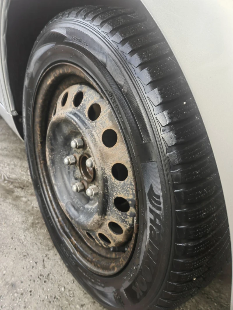 Toyota Corolla verso, снимка 3 - Автомобили и джипове - 53315260