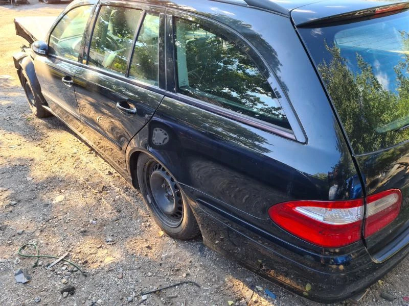 Mercedes-Benz E 350 E211 4matic, снимка 3 - Автомобили и джипове - 30260608