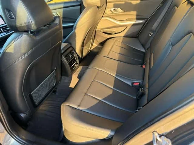 BMW 330 XDRIVE| M SPORT| HARMAN/KAR| ПОДГРЕВИ| ШИБИДАХ, снимка 14 - Автомобили и джипове - 54429728