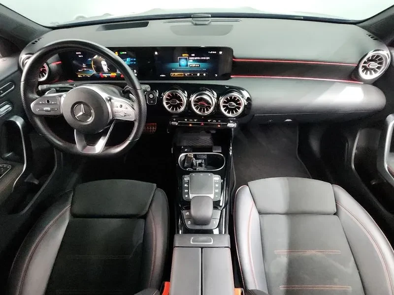 Mercedes-Benz A45 AMG 4MATIC+ HATCHBACK, снимка 7 - Автомобили и джипове - 55117387