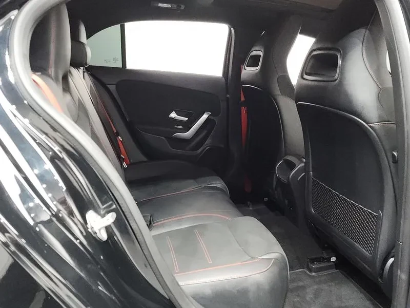 Mercedes-Benz A45 AMG 4MATIC+ HATCHBACK, снимка 11 - Автомобили и джипове - 55117387
