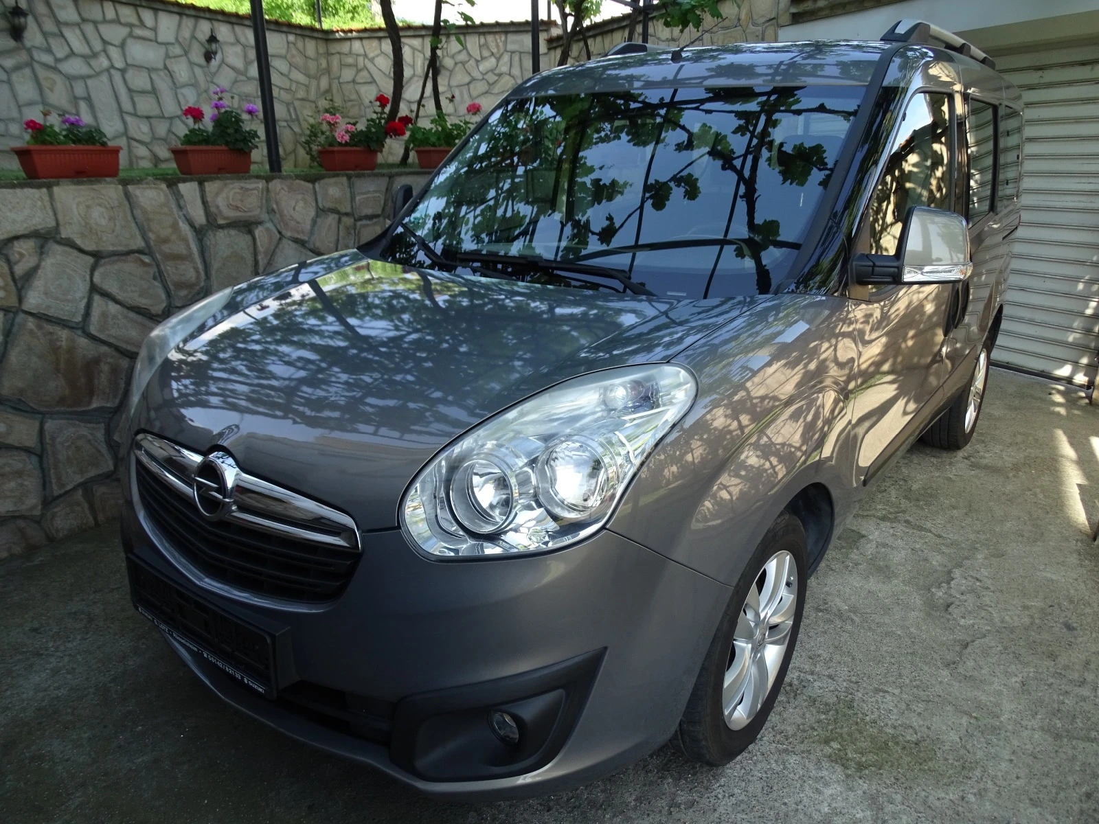 Opel Combo 1.6  KLIMATRONIK  СЕДЕМ МЕСТА - изображение 2