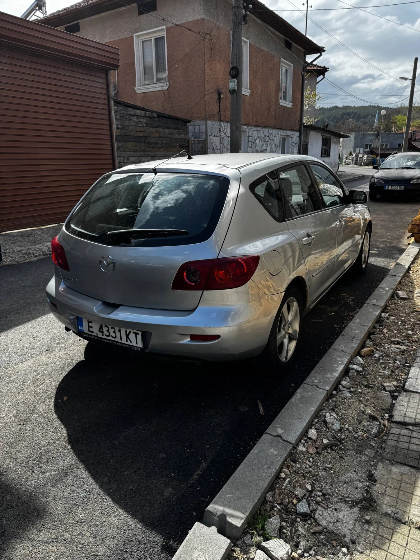Mazda 3 1.6 - изображение 2
