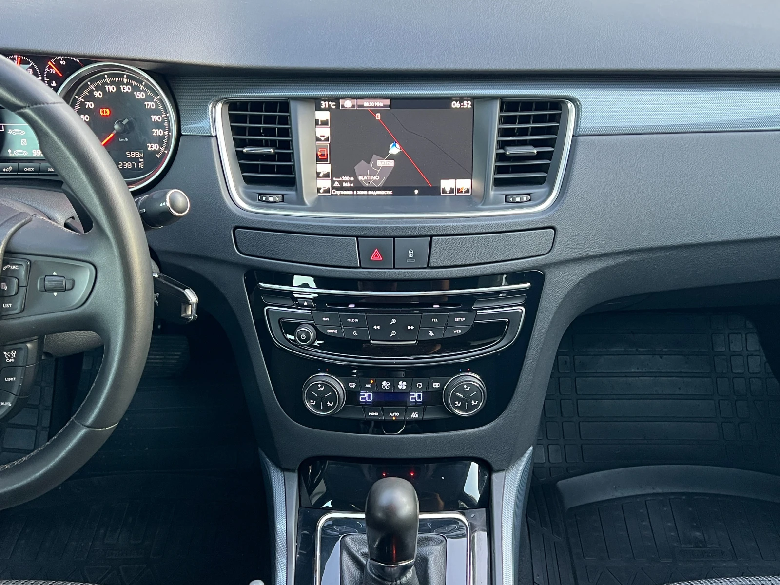 Peugeot 508 1.6eHDi НАПЪЛНО ОБСЛУЖЕН * * * ВСИЧКО ПЛАТЕНО* * * - изображение 9