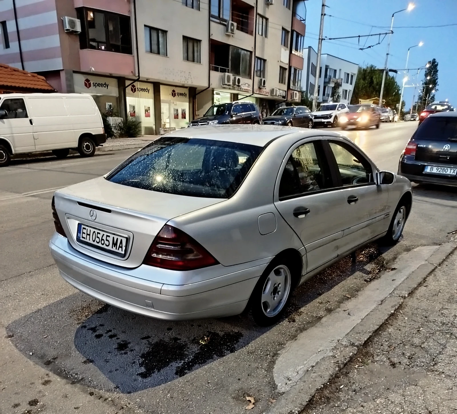 Mercedes-Benz C 200  - изображение 5