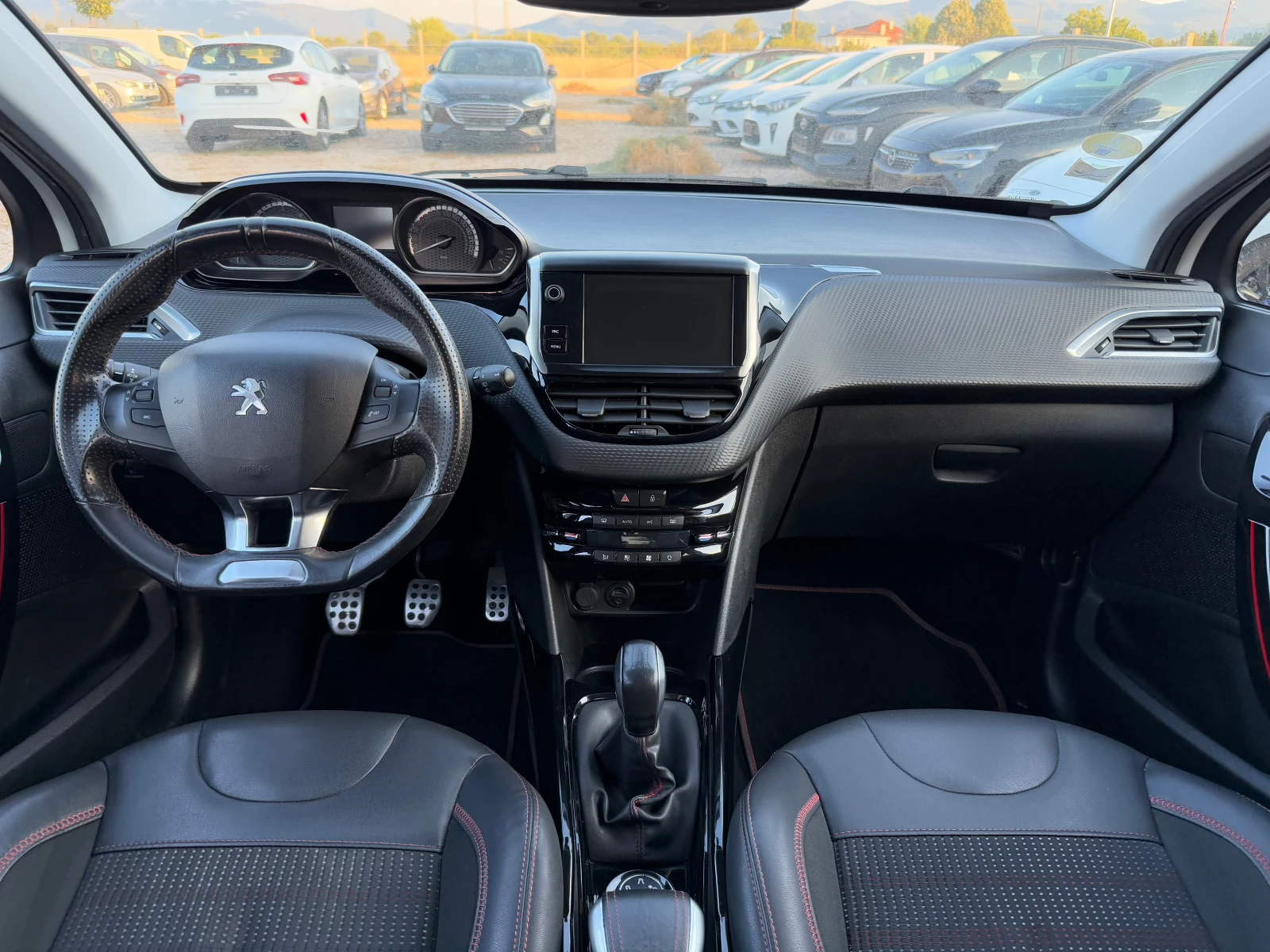 Peugeot 2008 1.6d/GT Line/Euro 6 - изображение 10