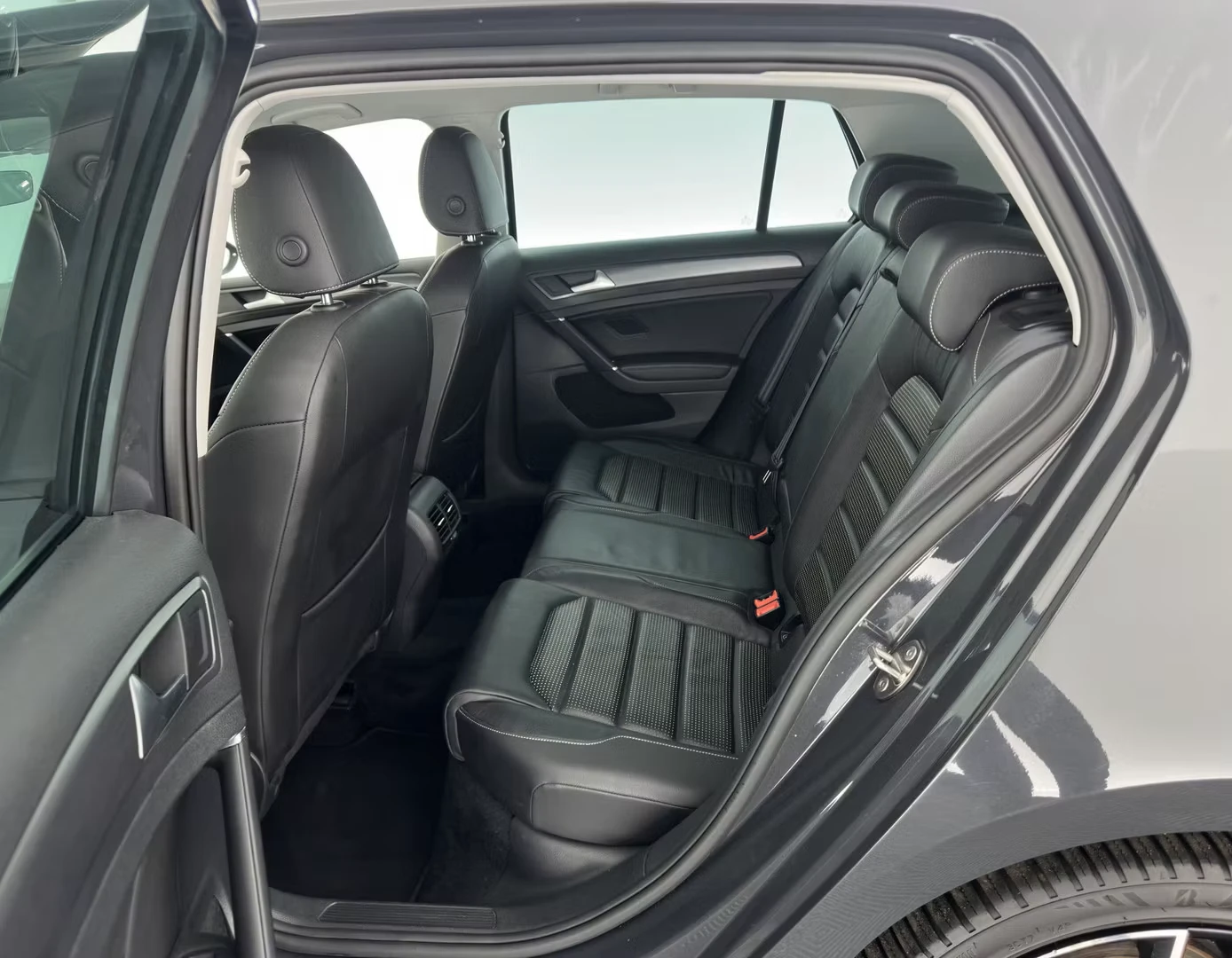 VW Golf Термопомпа дистроник дигитал кожа - изображение 9