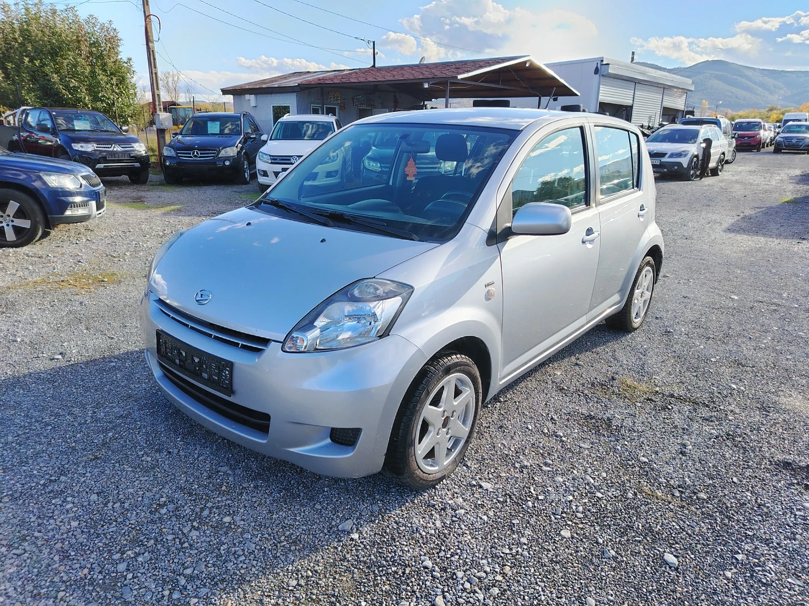 Daihatsu Sirion 1.3 БЕНЗИН 4Х4 | Mobile.bg — изображение 3