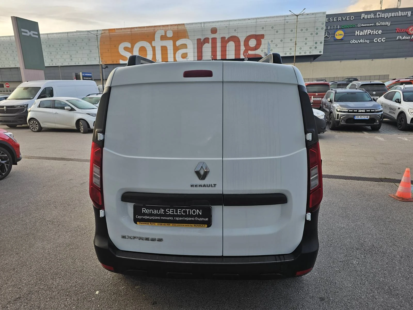 Dacia Dokker dCi 95 к.с. Дизел Stop & Start - изображение 6