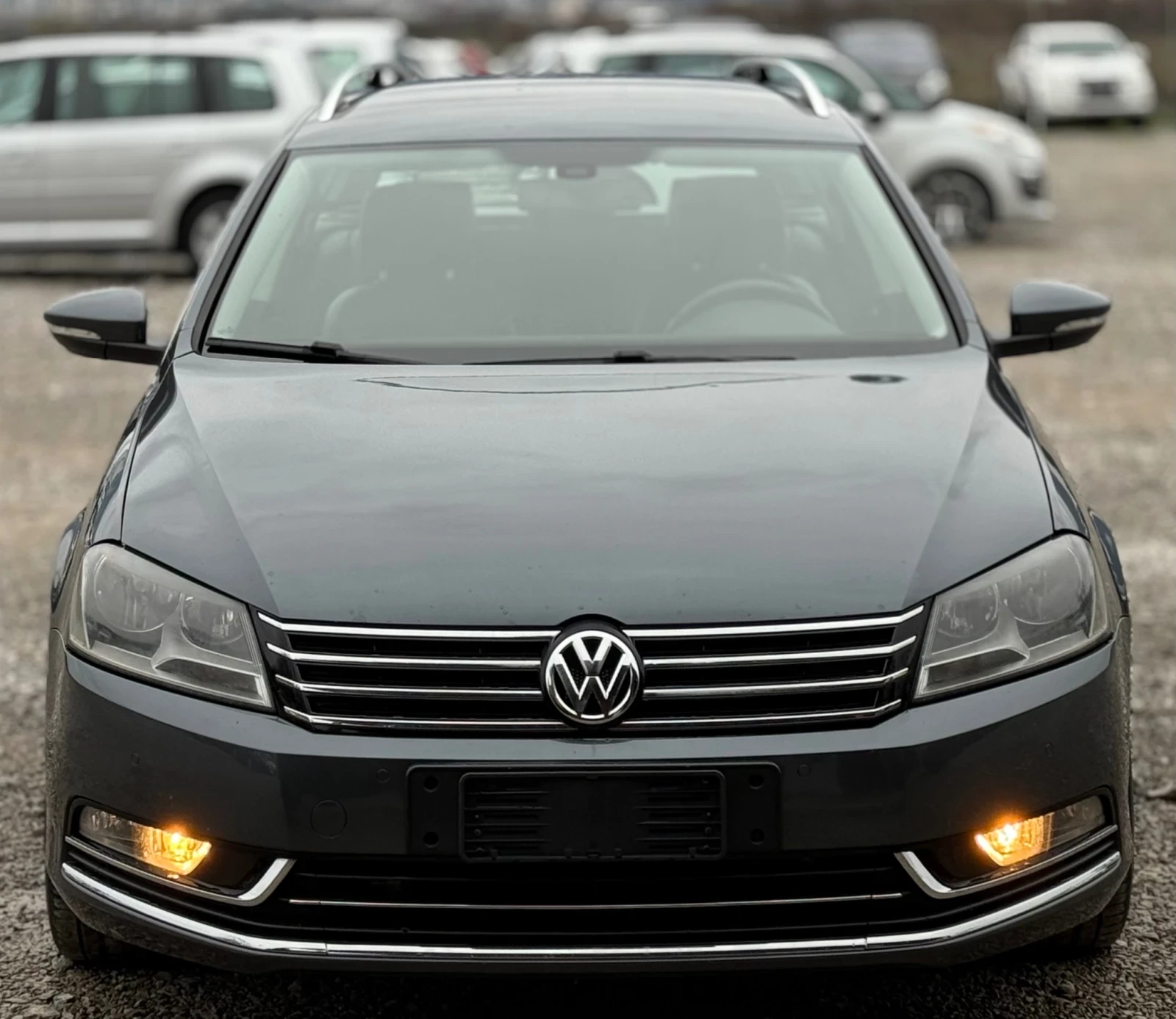 VW Passat 2.0TDi 140к.с * DSG* * Навигация*  - изображение 2