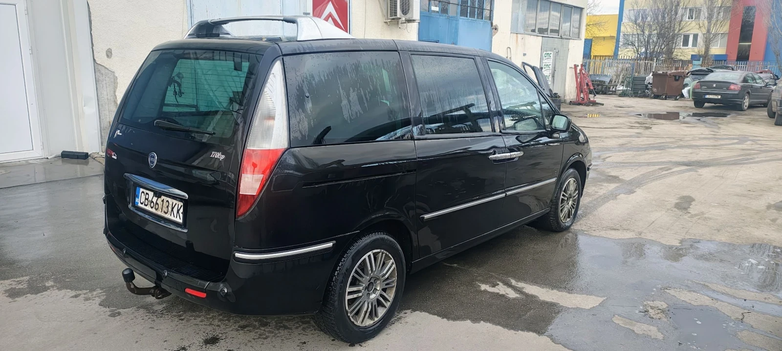 Lancia Phedra 2.2HDI 170к.с. - изображение 2