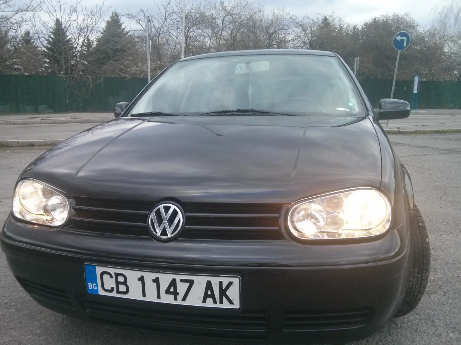 VW Golf IV 1.6SR - бензин (без газ), снимка 2 - Автомобили и джипове - 53827478