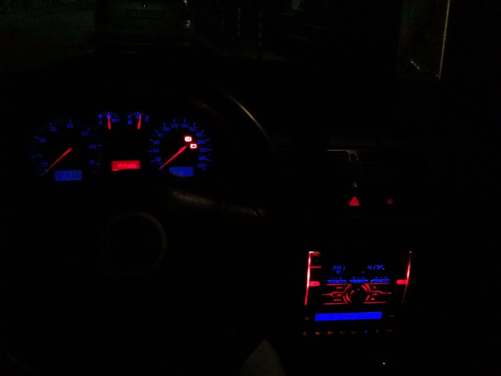 VW Golf IV 1.6SR - бензин (без газ), снимка 6 - Автомобили и джипове - 53827478