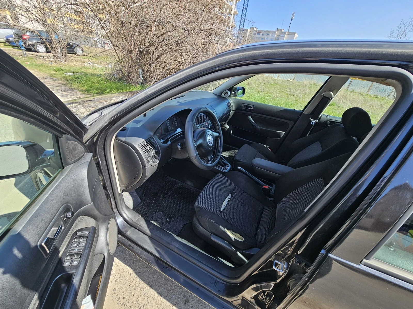 VW Golf IV 1.6SR - бензин (без газ), снимка 16 - Автомобили и джипове - 53827478