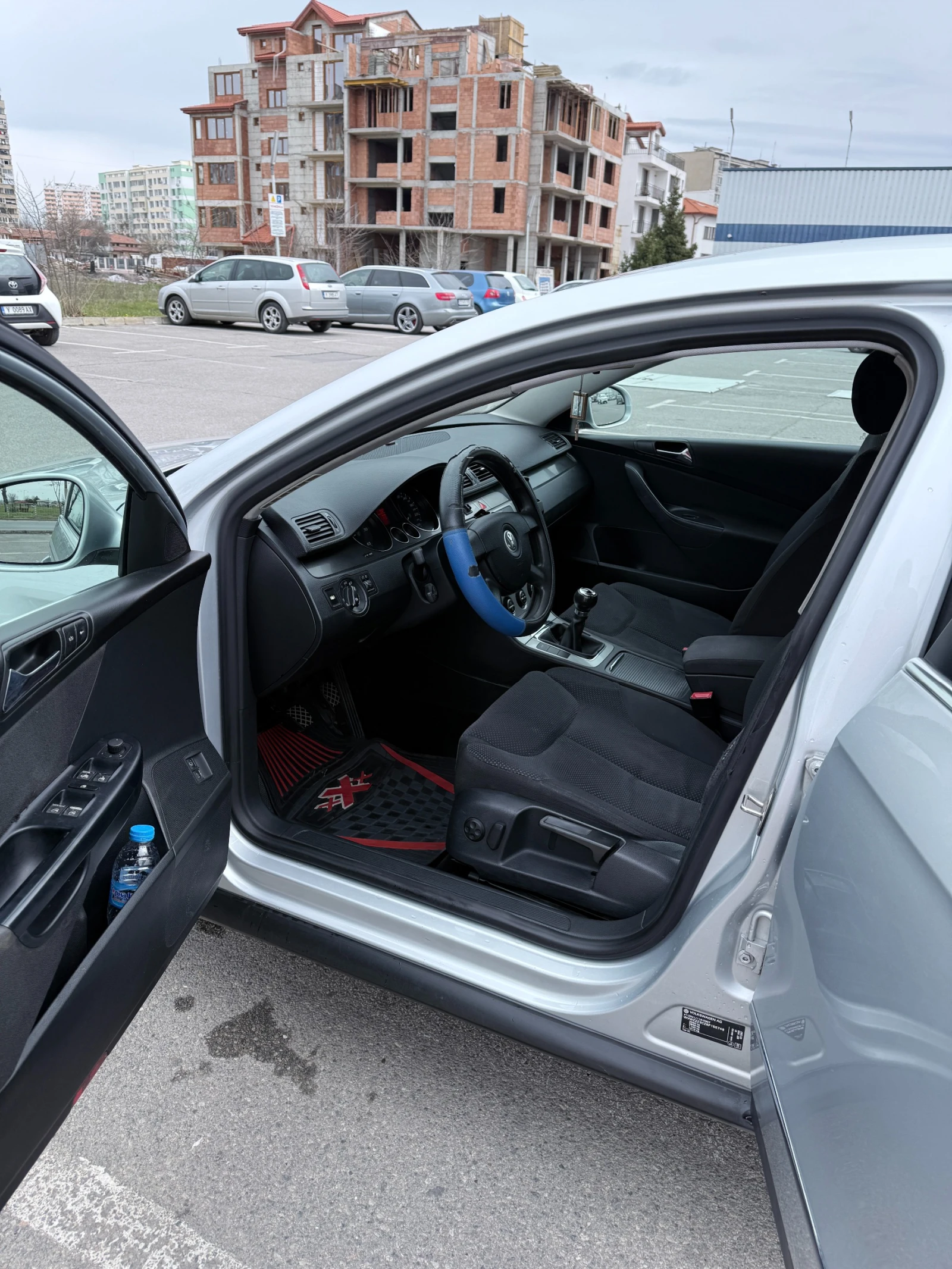 VW Passat 2.0 TDI, снимка 6 - Автомобили и джипове - 53932211