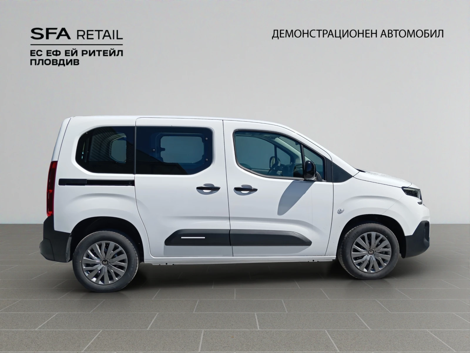 Citroen Berlingo MCA MPV M PLUS 1.5 Diesel 100hp Manual N1, снимка 5 - Автомобили и джипове - 54112964