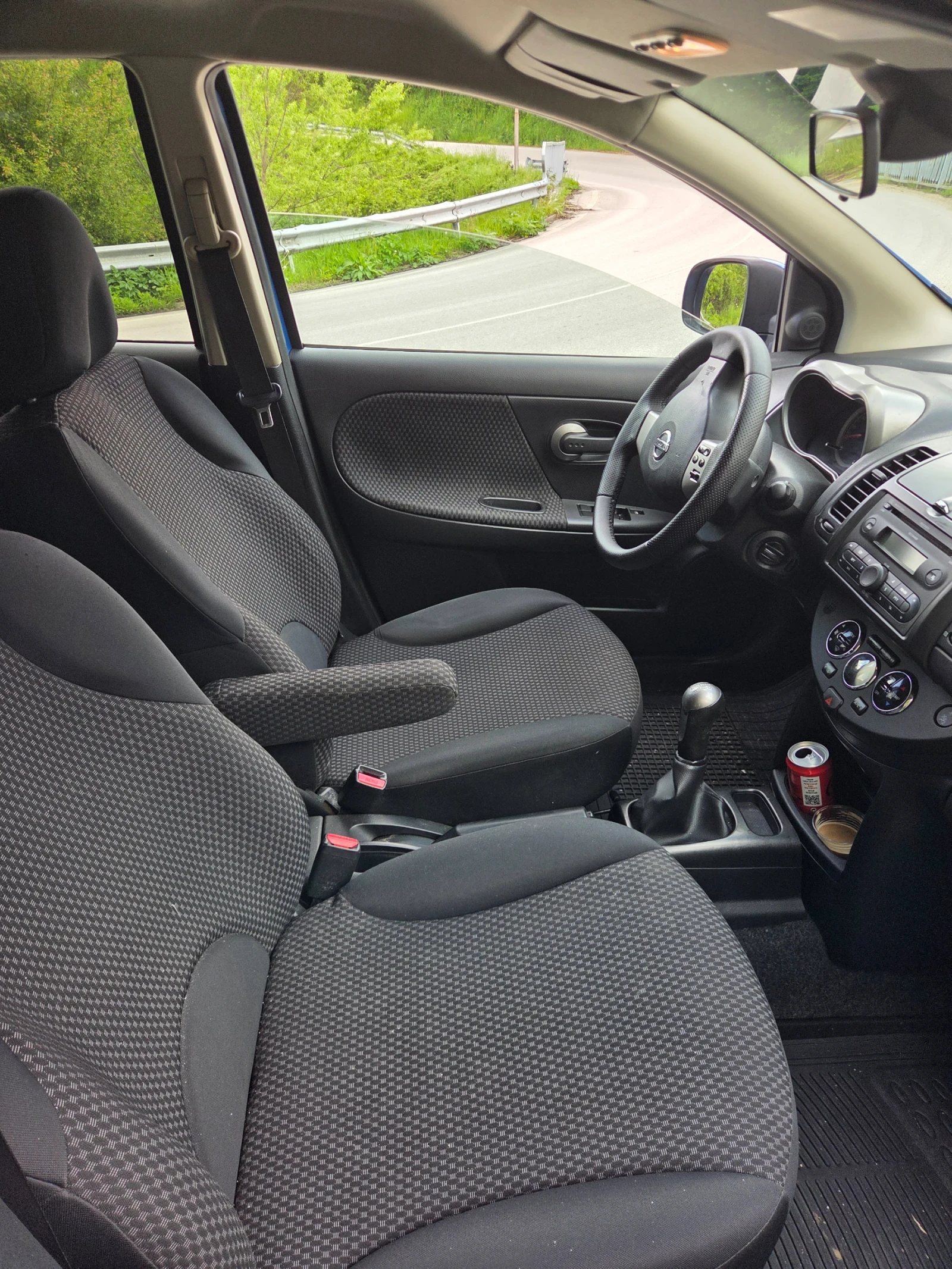 Nissan Note 1.4, снимка 5 - Автомобили и джипове - 54493131